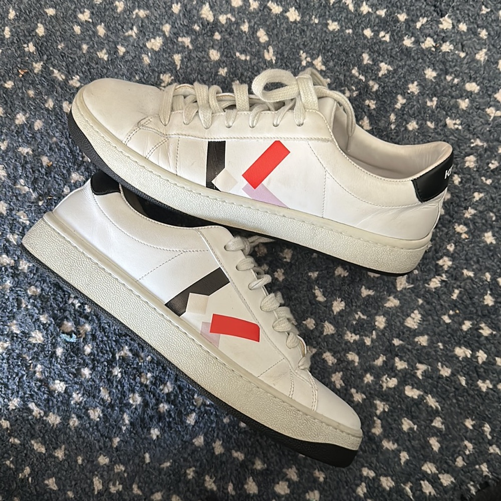 Kenzie sneakers